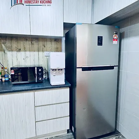 Noble Modern Vivacity Jazz Airport View 3Br 5-7Pax Kuching Exterior photo