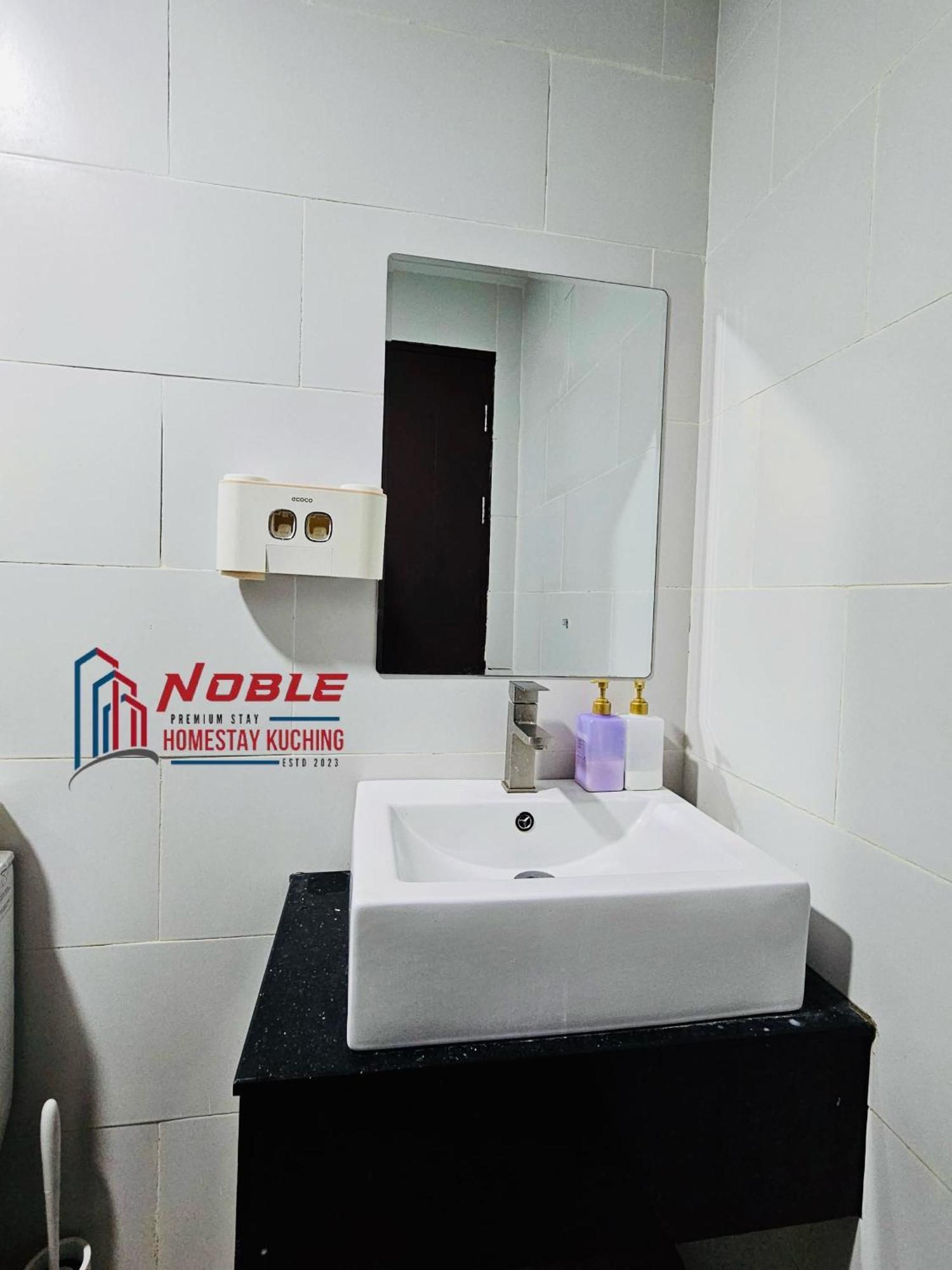 Noble Modern Vivacity Jazz Airport View 3br 5-7pax